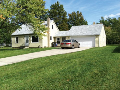 Property photo 2 - Auction - 3 Bedroom Cape Cod
